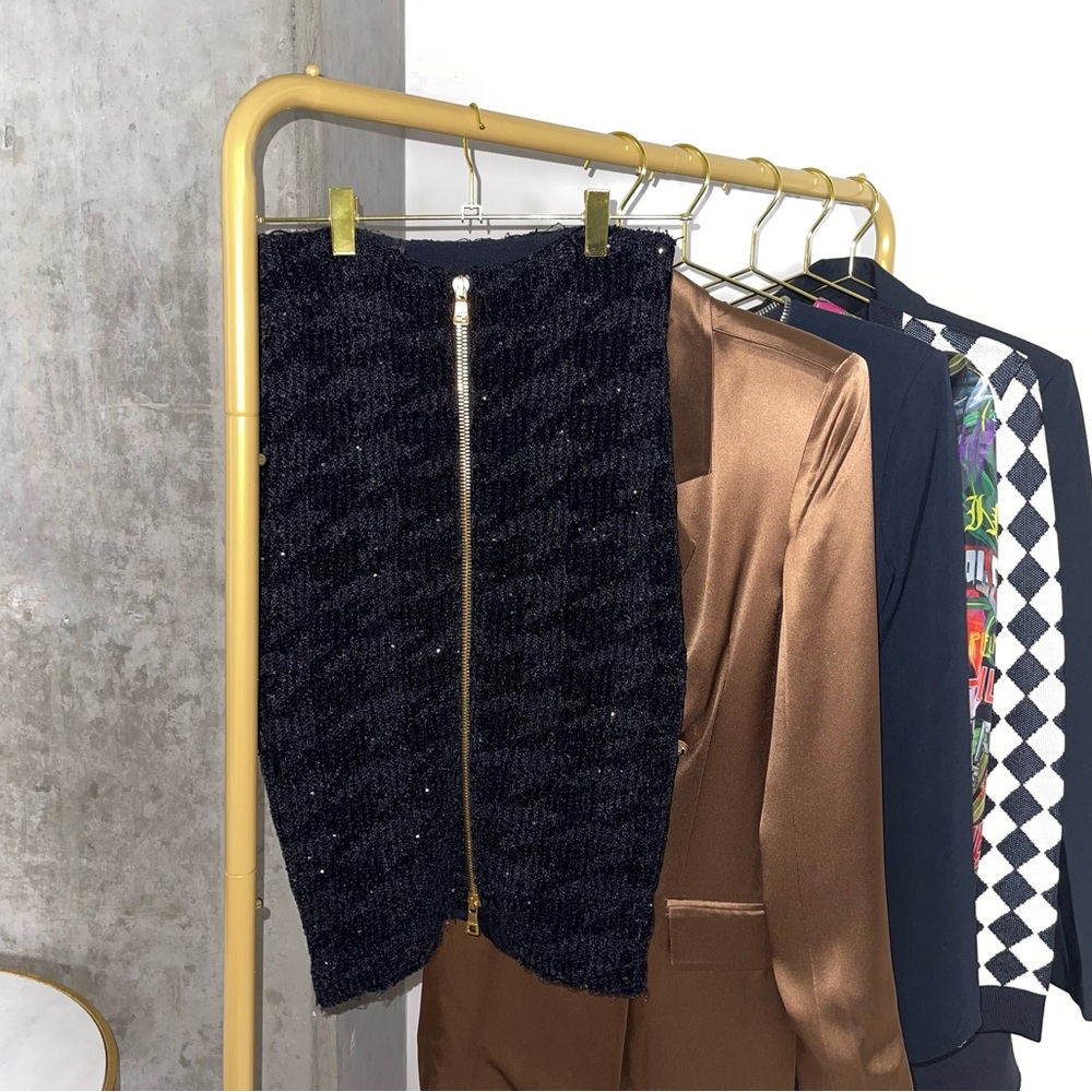 Balmain Black Sequin-Embellished Houndstooth Stretch-Knit Skirt - Picture 8 of 16